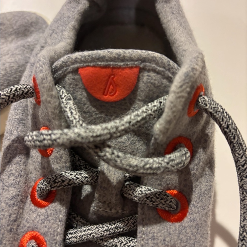 Allbirds Sneakers in Gray with Red - Picture 8 of 8